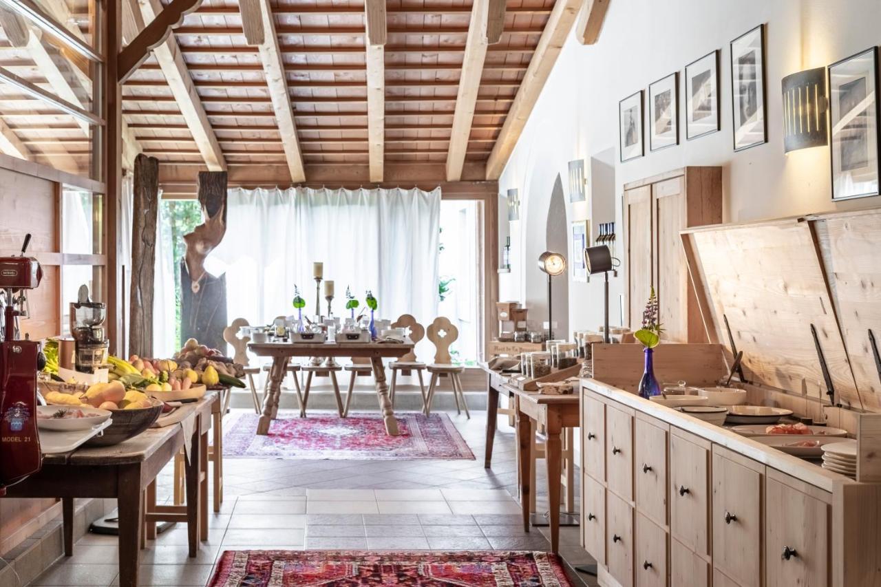 Hotel Bad Schoergau Sarentino ภายนอก รูปภาพ