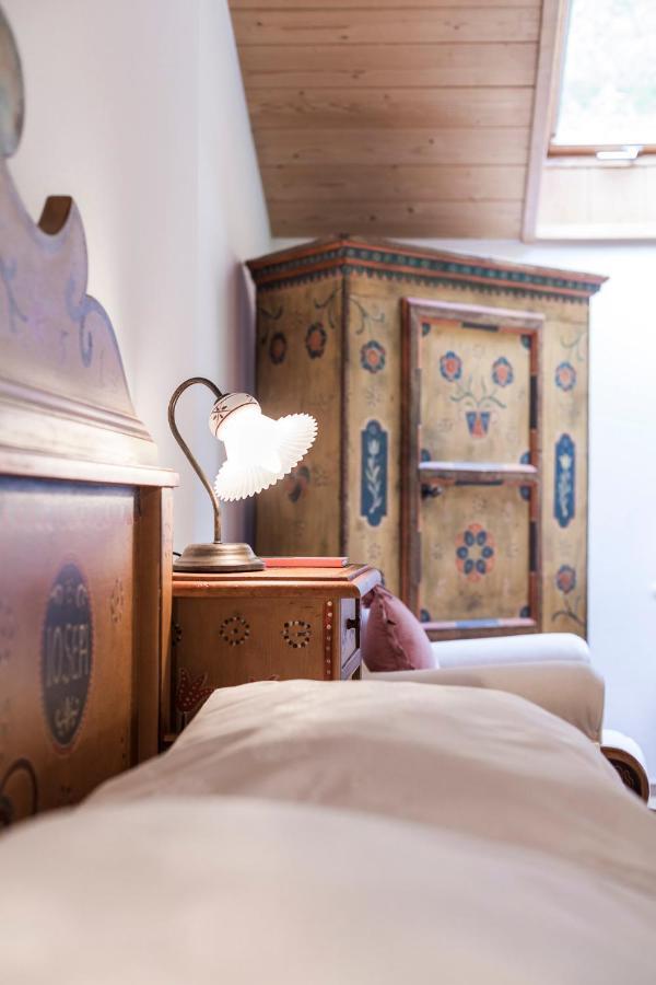 Hotel Bad Schoergau Sarentino ภายนอก รูปภาพ