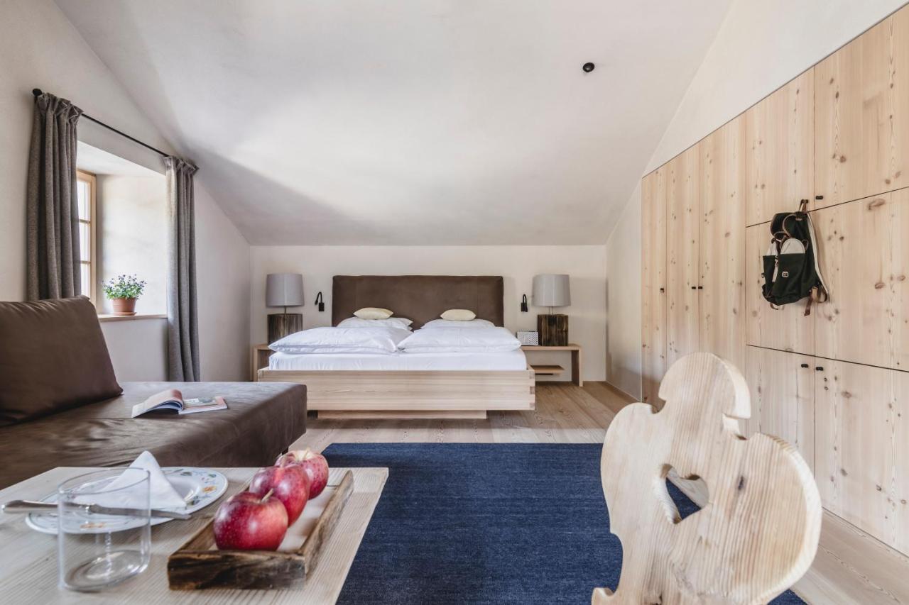 Hotel Bad Schoergau Sarentino ภายนอก รูปภาพ