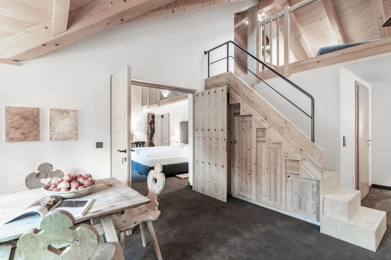 Hotel Bad Schoergau Sarentino ภายนอก รูปภาพ